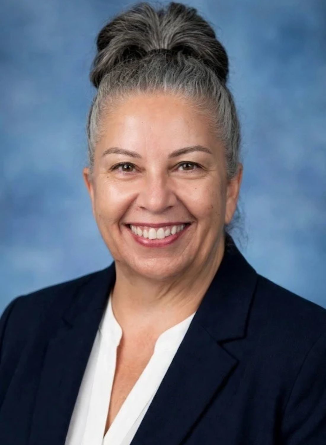 Image of Lisa Matthews